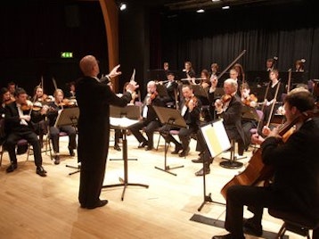 Cheltenham Concert Series: David Curtis, Tasmin Waley-Cohen, Huw Watkins, Orchestra Of The Swan picture