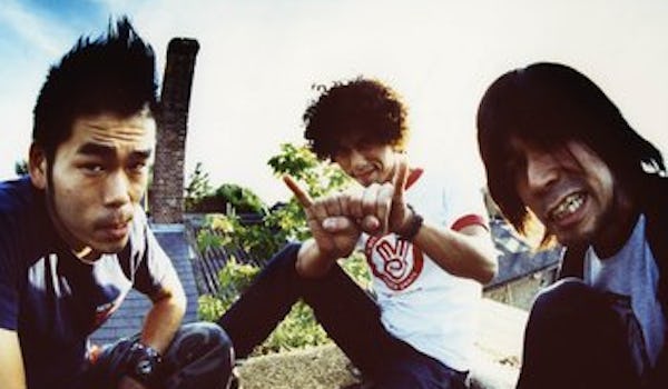Electric Eel Shock, The Amorettes