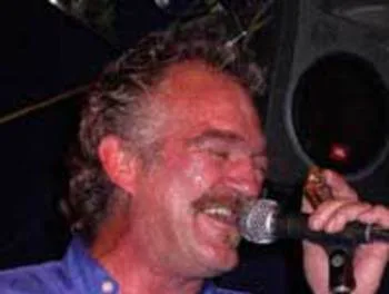 Picture of Simon Honeyboy Hickling Band