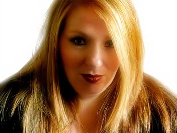 Lara Wells