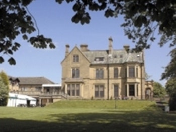 The Oaks Hotel & Leisure Club