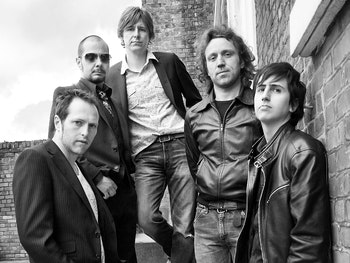 Familiar Looking Strangers