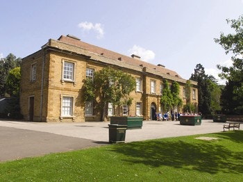Abington Park Museum