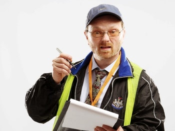 Simon Donald as Barry Twyford