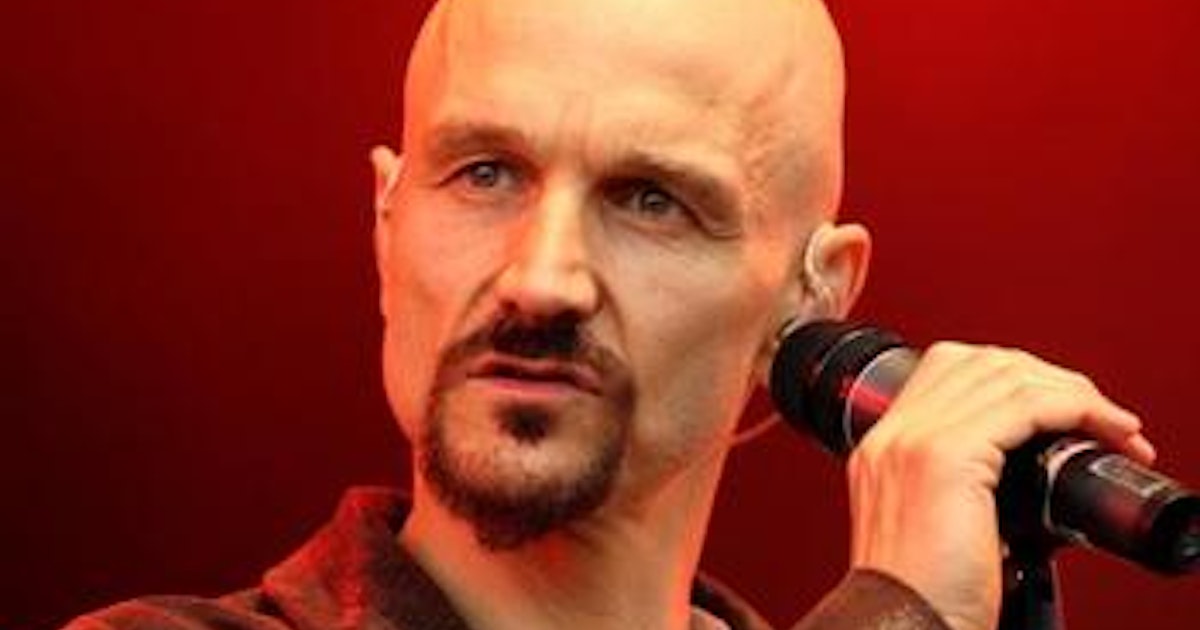 Tim Booth Tour Dates And Tickets 2021 Ents24