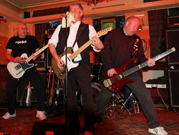 Stayed As Quo