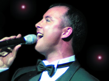 One Night In Vegas Christmas Party: Martyn Lucas picture