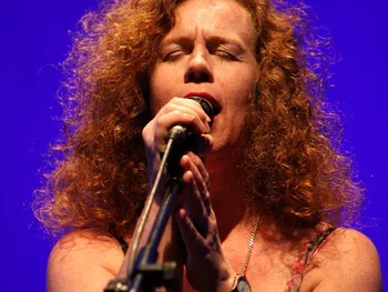 Picture of Sarah Jane Morris & Trio perform The Acoustic Sisterhood