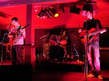 The Laurels artist photo