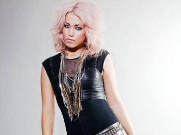 Amelia Lily artist photo