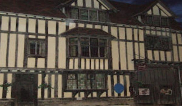 Ghost Hunt At The Falstaff Experience, Stratford-upon-avon