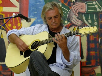 Eric Faulkner artist photo