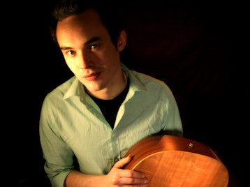 Chris Woods artist photo