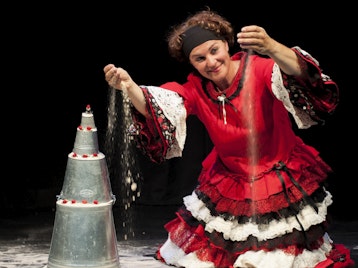 Circles In The Sand: Tam Tam Theatre Company picture