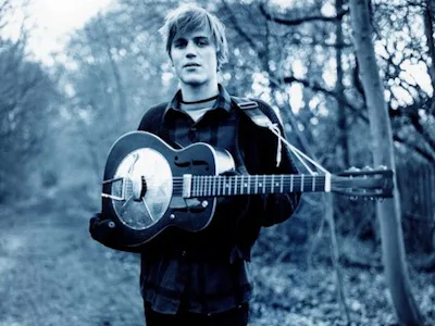 Picture of Johnny Flynn, Lillie Flynn