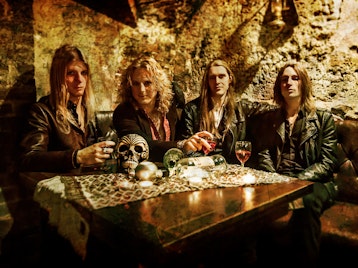 The Quireboys + The Burning Crows picture