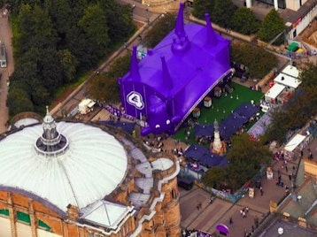 E4 Udderbelly's Pasture venue photo