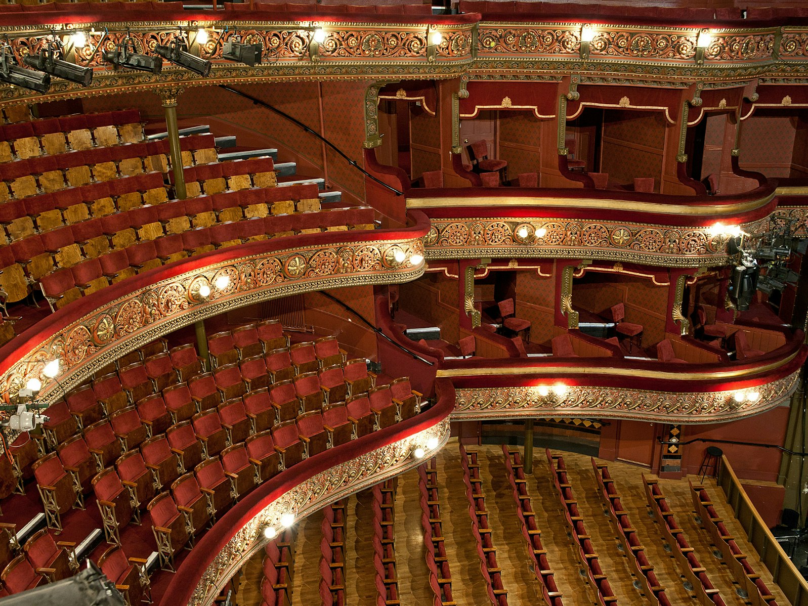 Гранд театр Гранд театр