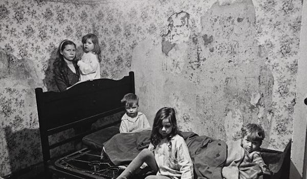 Make Life Worth Living - Nick Hedges' Photographs For Shelter, 1968-72