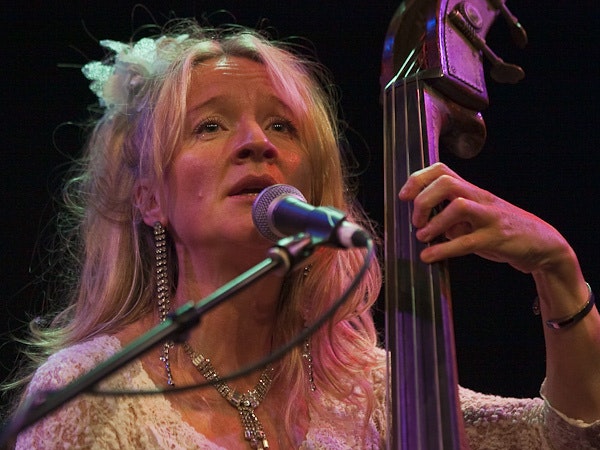 The Nicola Farnon Trio