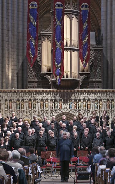 Simon Wright, Darius Battiwalla, Leeds Festival Chorus, The City Of York Guildhall Orchestra, Chorister from Ripon Cathedral, Marcus Groundwater