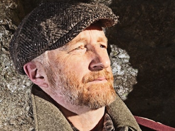 Billy Bragg artist photo