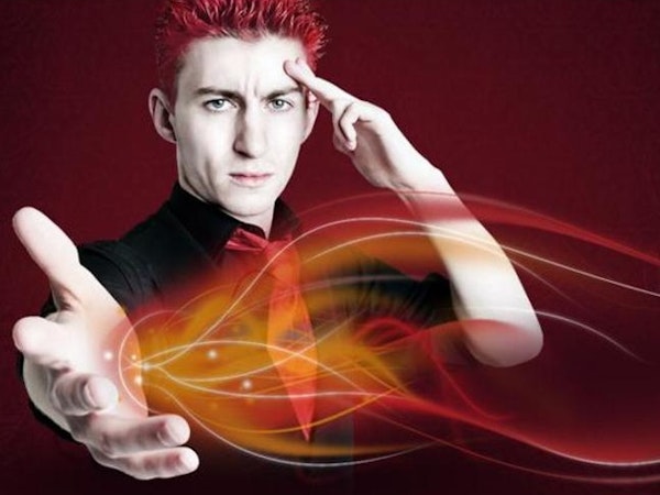 Robert Temple: The Hypnotist - Red Raw
