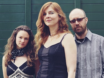Jennifer Crook Trio + Georgia Lewis picture