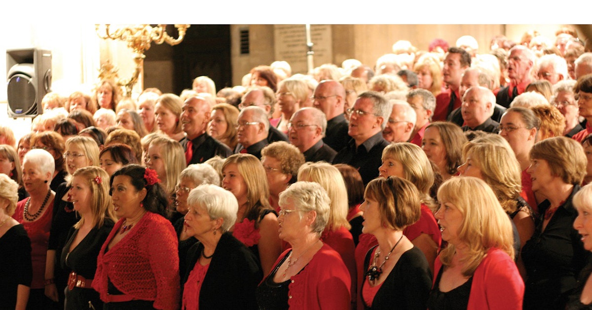 audience choir tour