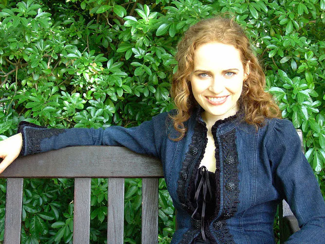 Picture of Kate Williams : The Truth about Royal Women:  Secrets & Scandals, Politics & Power