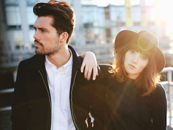 Oh Wonder artist photo