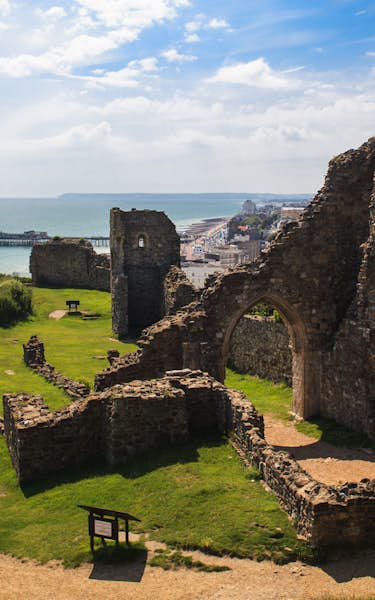 Hastings Castle Events