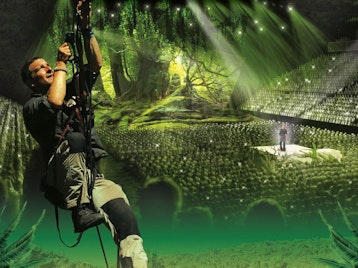Bear Grylls artist photo