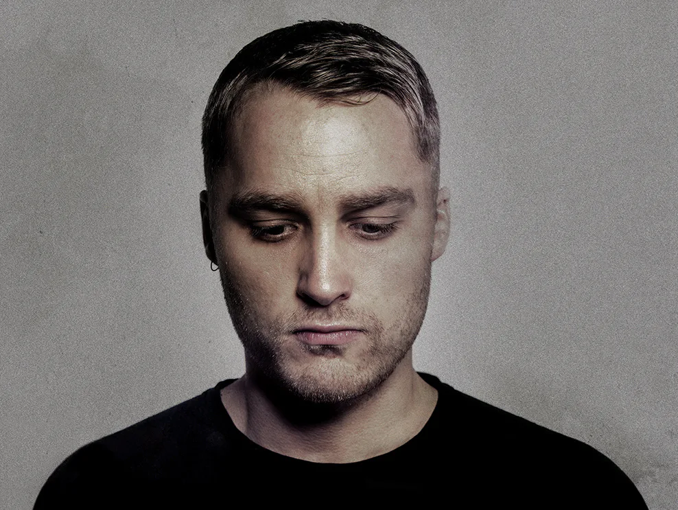 Picture of Adam Holmes