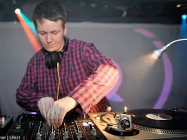 DJ Hazel (Dulcet Sounds)