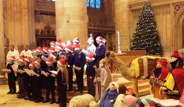 Gloucester Cathedral Choir, Girl Choristers of Gloucester Cathedral Choir, Gloucester Cathedral Junior Choir