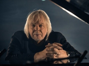 Journey To The Centre Of The Earth: Rick Wakeman picture