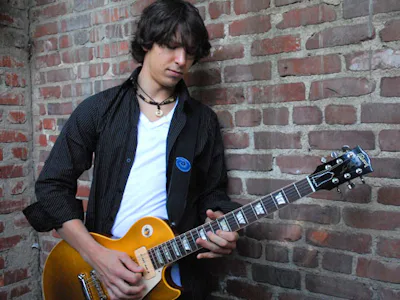 Picture of Davy Knowles