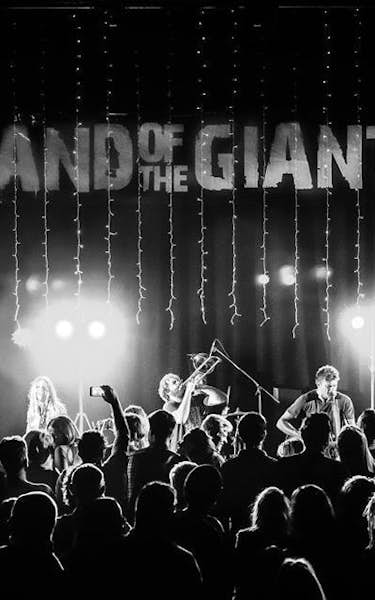 Land of the Giants, DJ P.O.D.G.E