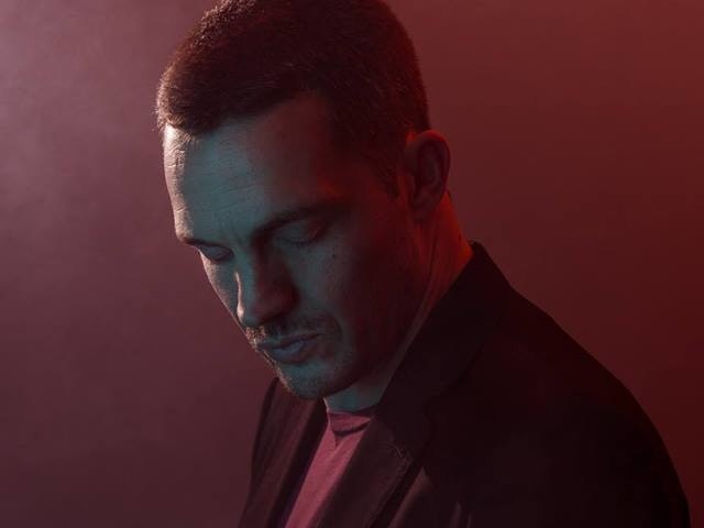 Picture of Simon Taylor