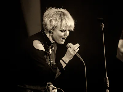 Picture of Rebecca Downes