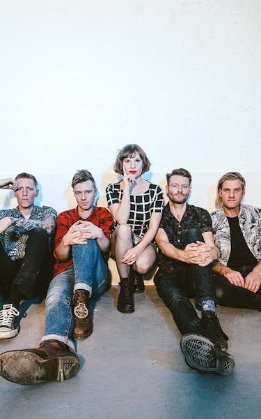 Skinny Lister, Le Skiv, Ducking Punches