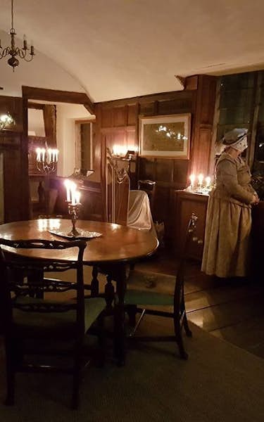 Candlelight Tours