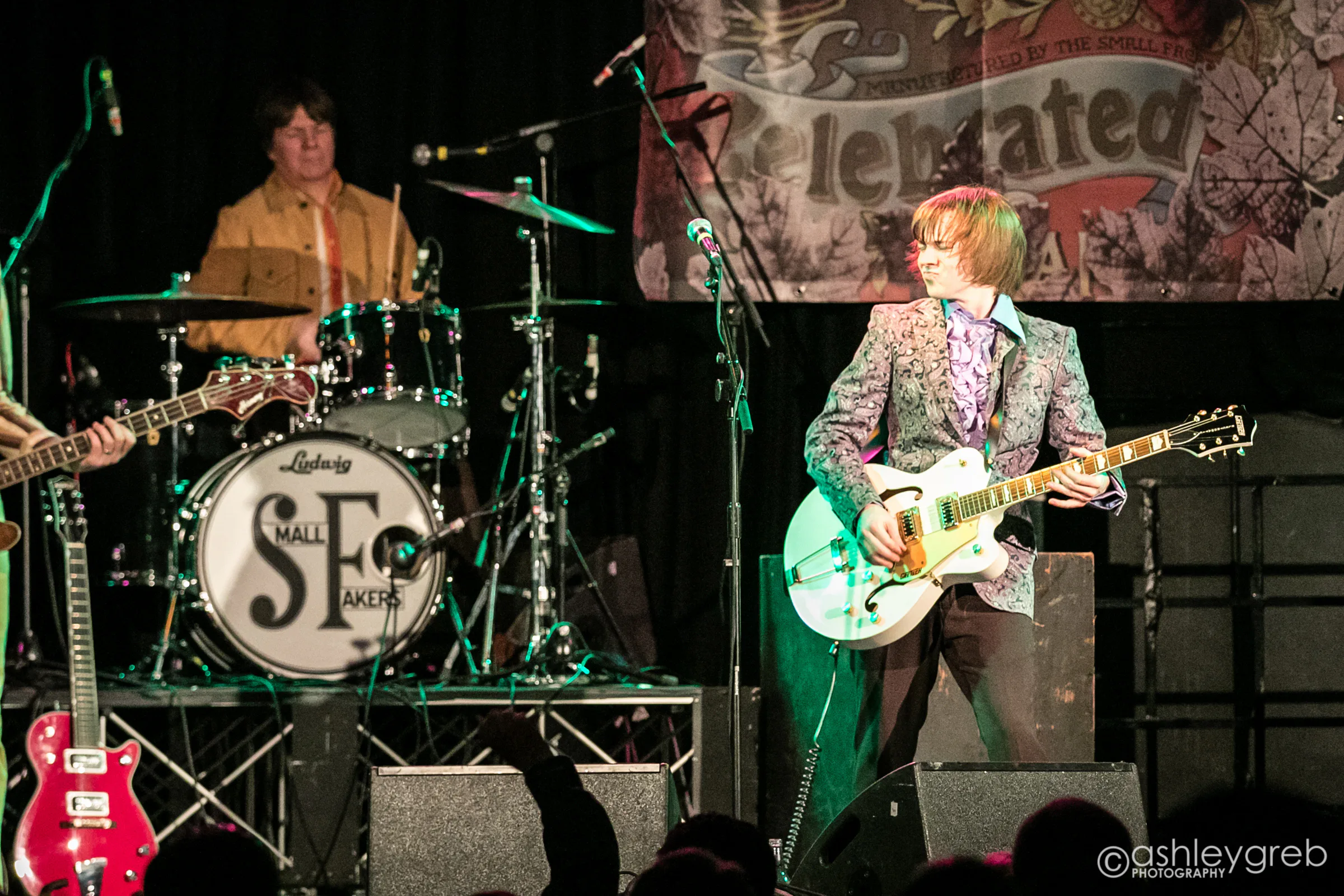 Picture of The Small Fakers