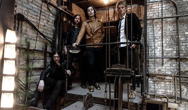 The Raconteurs (1), Sons And Daughters