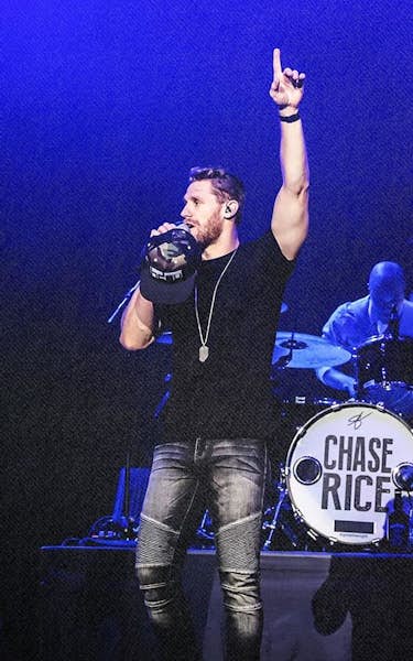 is chase rice on tour right now