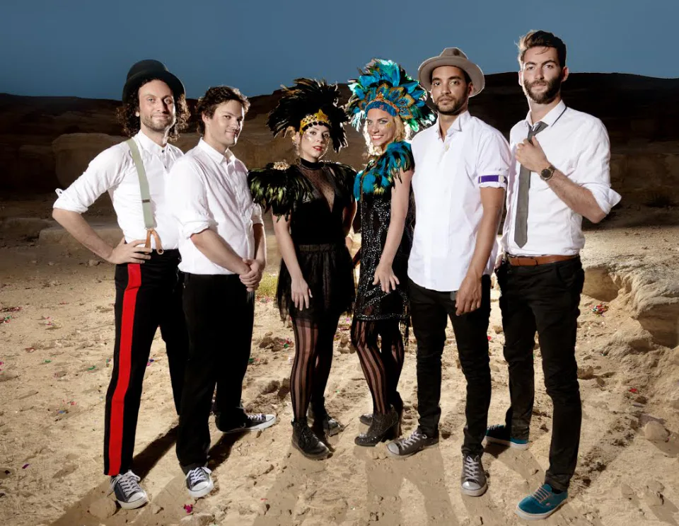 Picture of The Electric Swing Circus