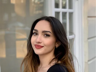 Picture of Bella Hull