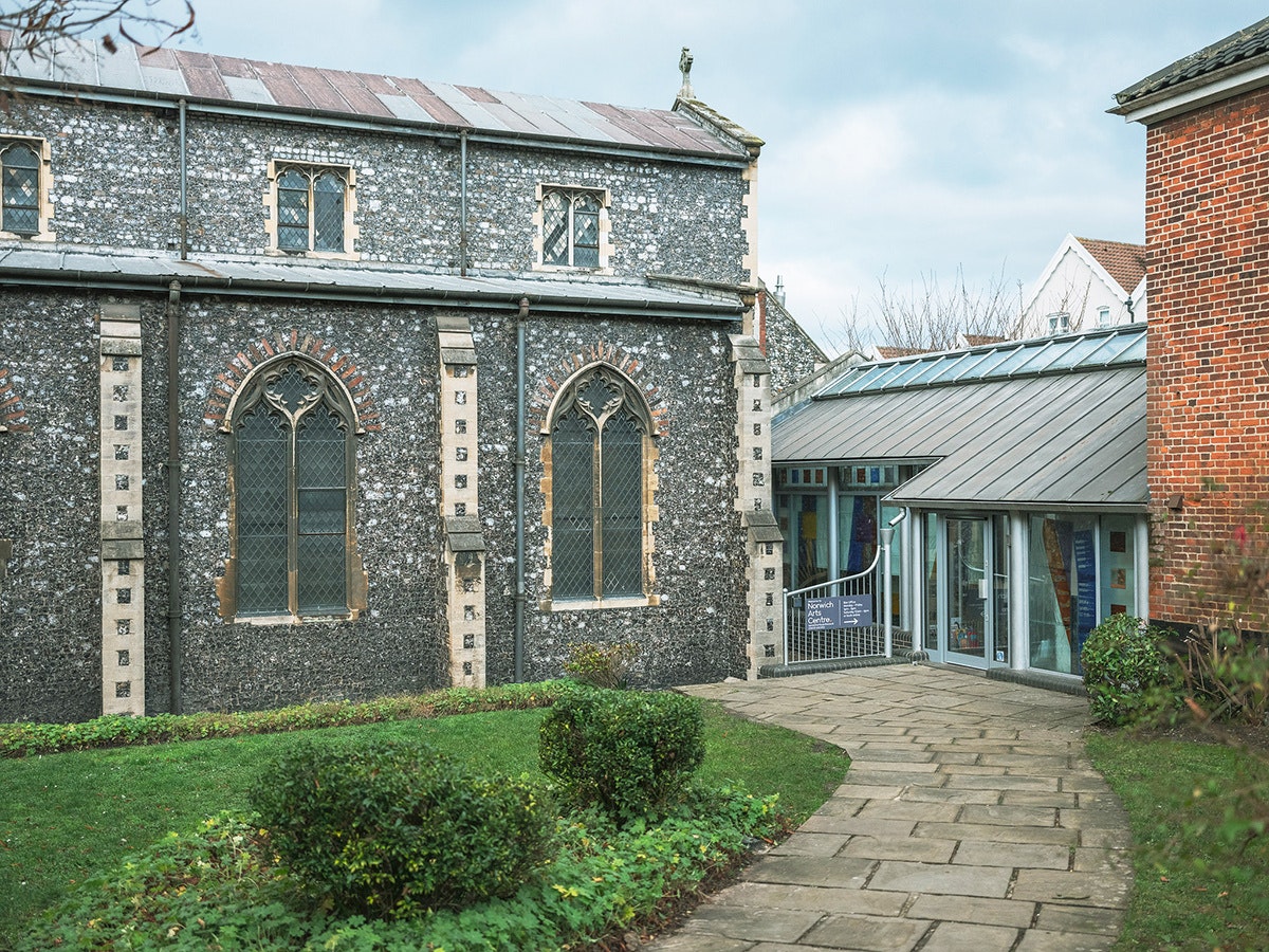 John McKay's Reactor & Miki Berenyi Trio