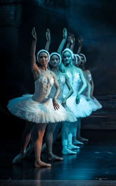 crown ballet tour